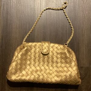Elegant Gold Woven Handbag